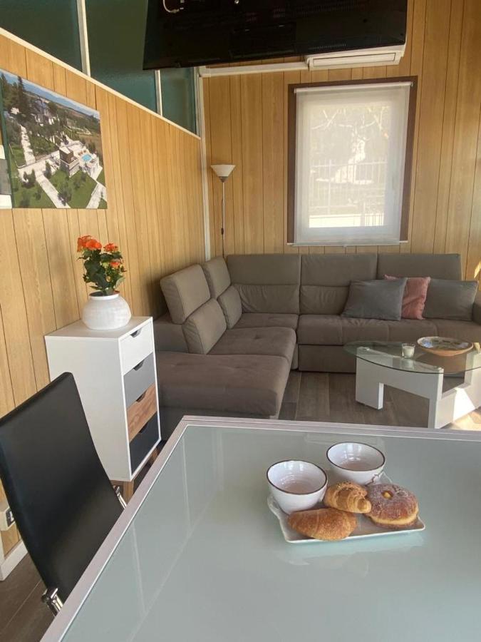 Trasimeno 2 Apartment Casamaggiore Bagian luar foto