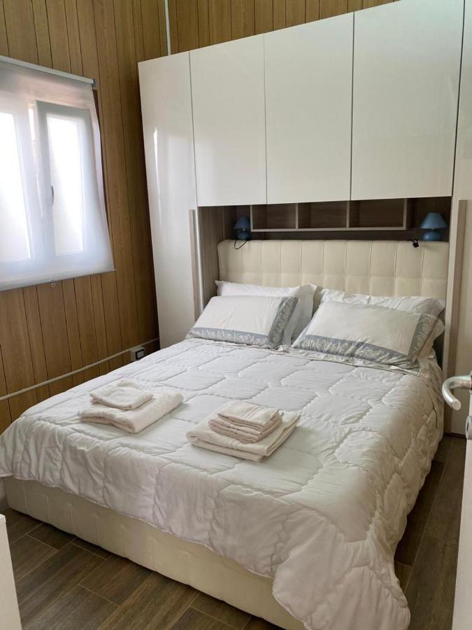 Trasimeno 2 Apartment Casamaggiore Bagian luar foto