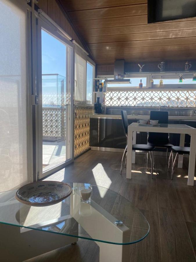 Trasimeno 2 Apartment Casamaggiore Bagian luar foto
